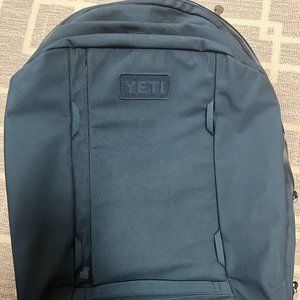 yeti crossroads 27L. backpack navy